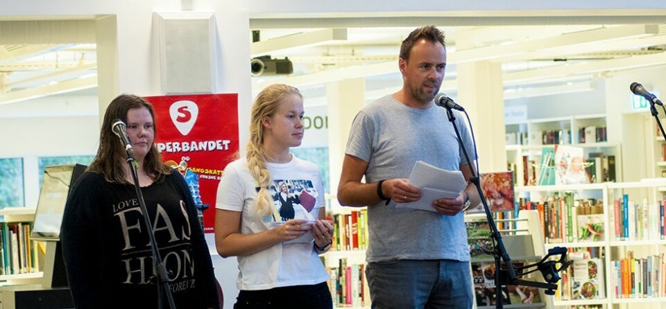 - Neste år leser vi 400.000 sider