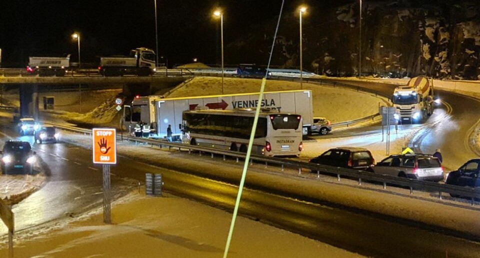 Dette har skjedd torsdag: Mistet hengeren på E39 ved Mjåvann. Var store trafikale problemer
