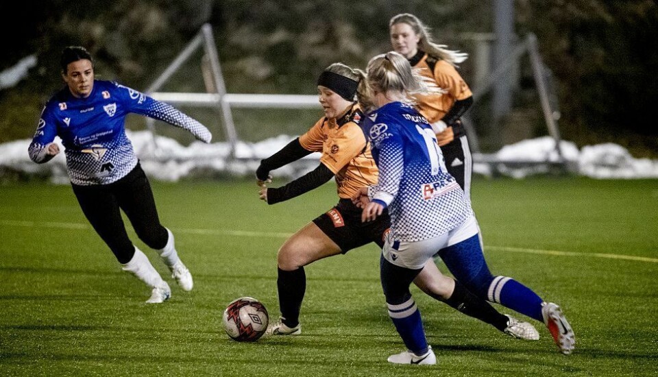 Søgne FKs damelag med første seier i serien