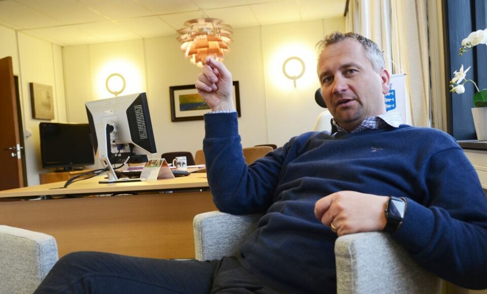 Hvalsaken: - Som å dumpe et lik i naboens hage