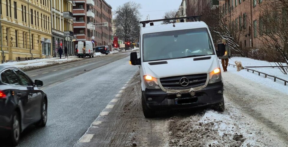 - Nei, nødblink gir deg ikke rett til å stanse ulovlig