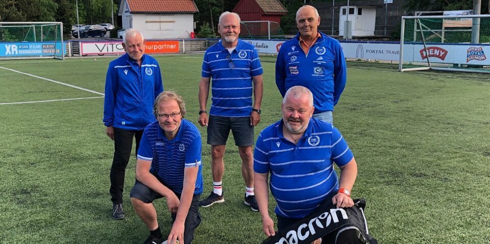 Enkel eller dobbelserie avgjøres tirsdag: Mange Fløy-sjeler venter i spenning