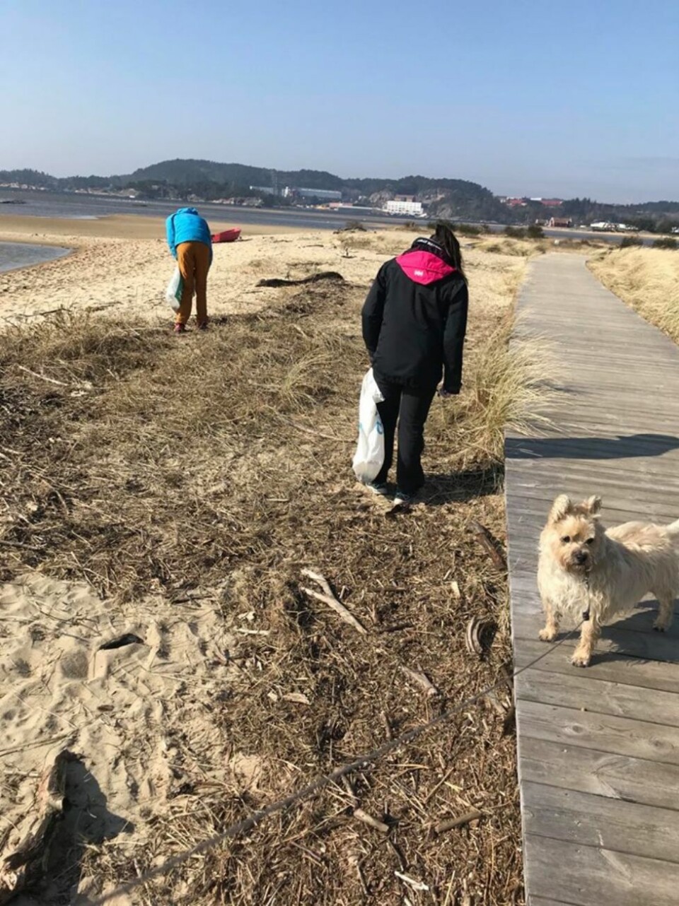Nå er containeren på plass
