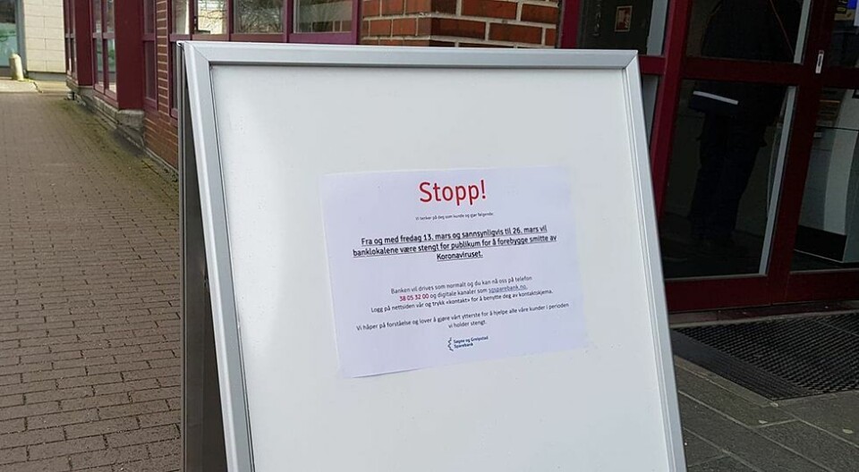 Stenger for fysisk oppmøte