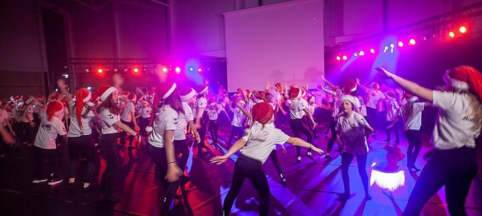 Tre fulle hus for Dancing Darlings og Dancing Dudes