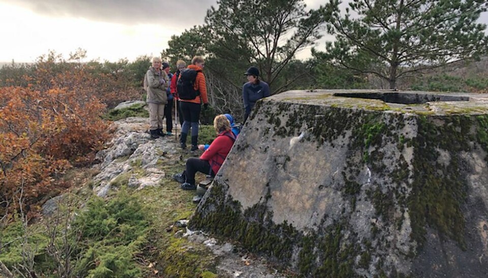 Åtte jenter på topp tur til øyas 35 topper