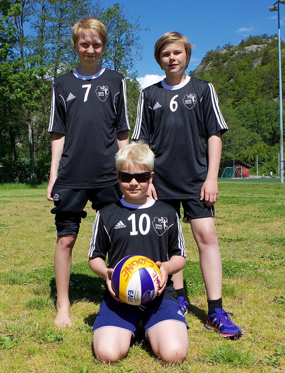 Ny sandvolleyballbane åpnet på Tangvall.