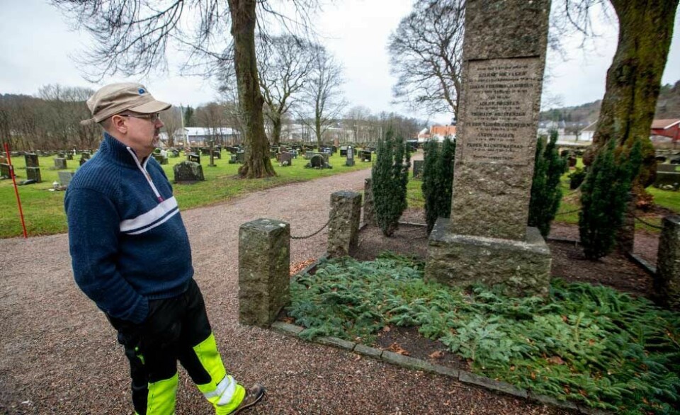 - Hvorfor skal de tre dette ned over hodet på oss