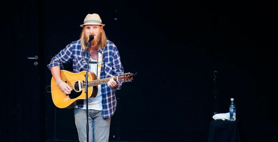 Erlend Ropstad spiller i kultursalen
