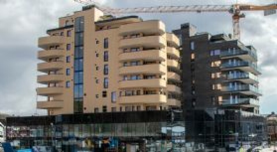 Oppvokst med tekstilbransjen: - Nå åpner vi butikk på Tangvall