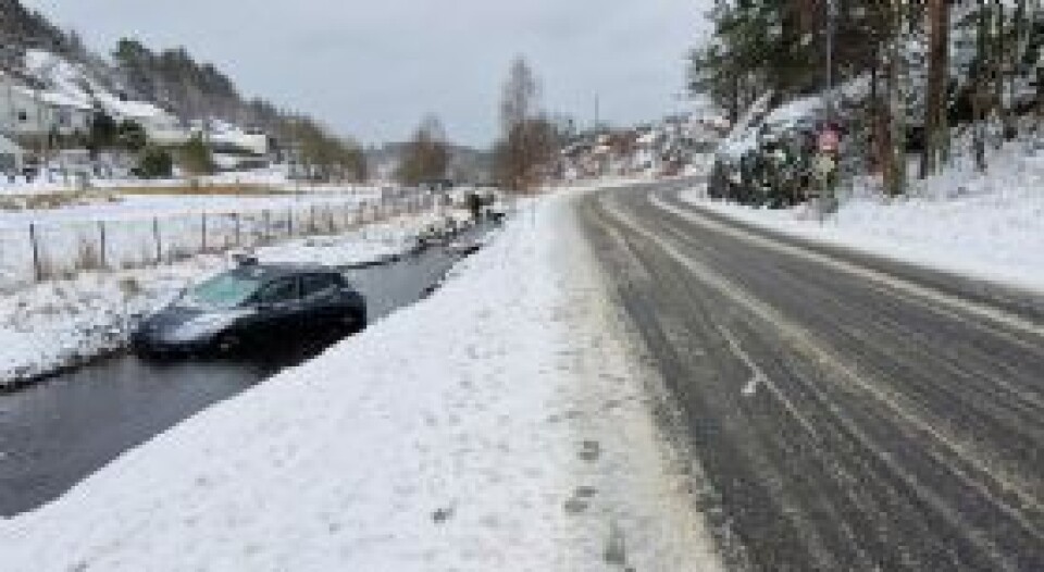 Uheldig bilist på Leireveien i Søgne