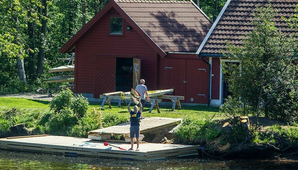 Søgne Kajakklubb holder til like ved Årosbrua langs Søgneelva. Søgne Kajakklubb holder til like ved Årosbrua langs Søgneelva.
