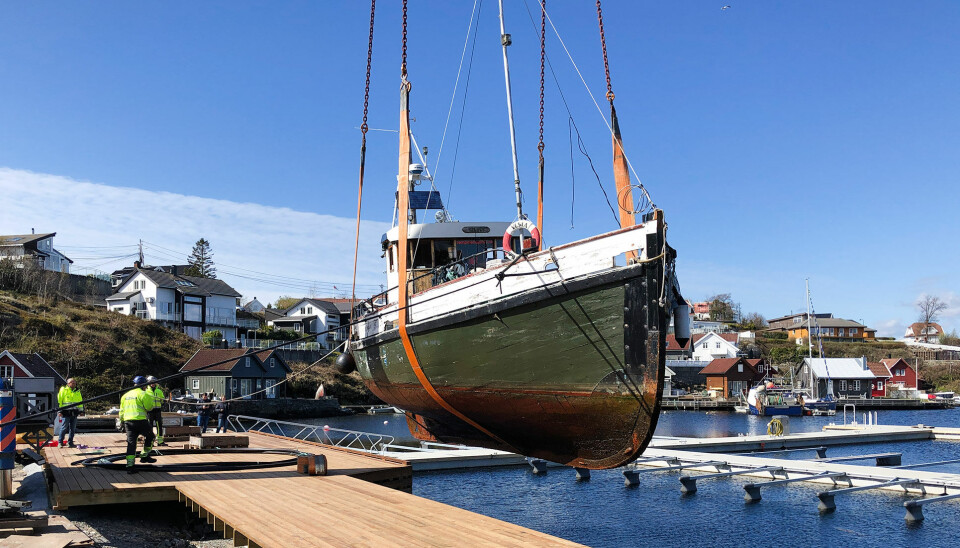 Skøyta satt på land