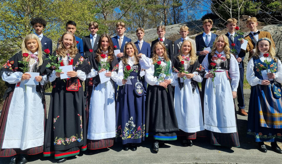 Foran fra venstre: Josefine Skage Teinum, Hannah Linnea Eidem, Amalie Kleiveland, Marion Johansen, Sarah Andreassen, Tea Elise Engedal, Kirsten Iversen og Solveig Tholvsen Kristoffersen. Bak fra venstre: Marcus Totland, Minh Thong Nguyen, William Tetlie Abrahamsen, Eirik Baasland Eggum, Eivind Lauvland, Erlend Kleggetveit, Isak Levinsen Arild, Elias Kristensen, Joel Levinsen Rosenvinge og Elias Levinsen Rosenvinge.
