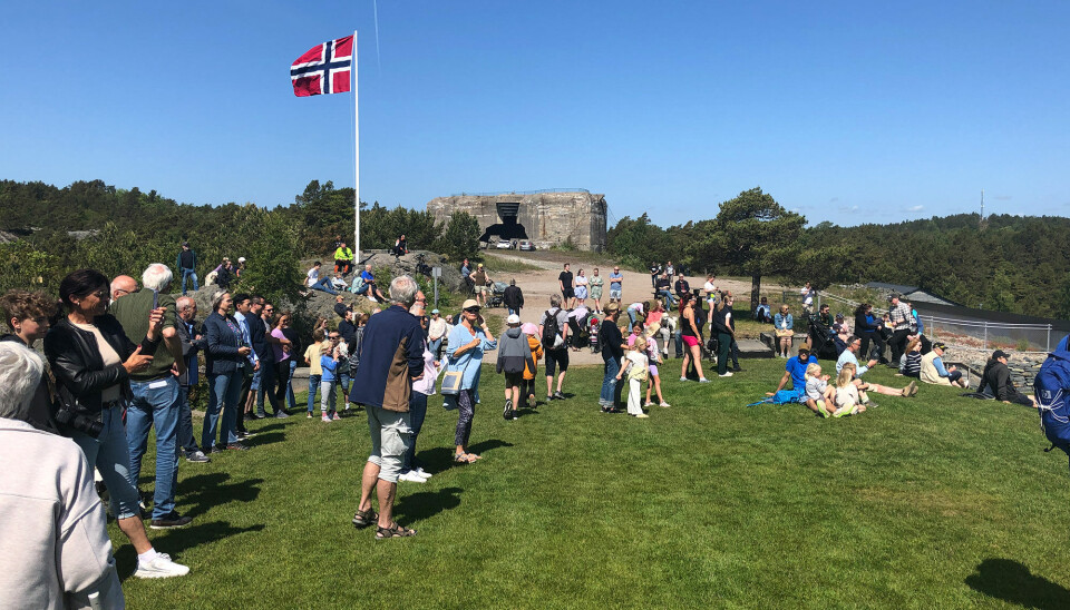 Det var mange som hadde lagt søndagsturen til Kanonmuseet på Møvig søndag. Det var mange som hadde lagt søndagsturen til Kanonmuseet på Møvig søndag.