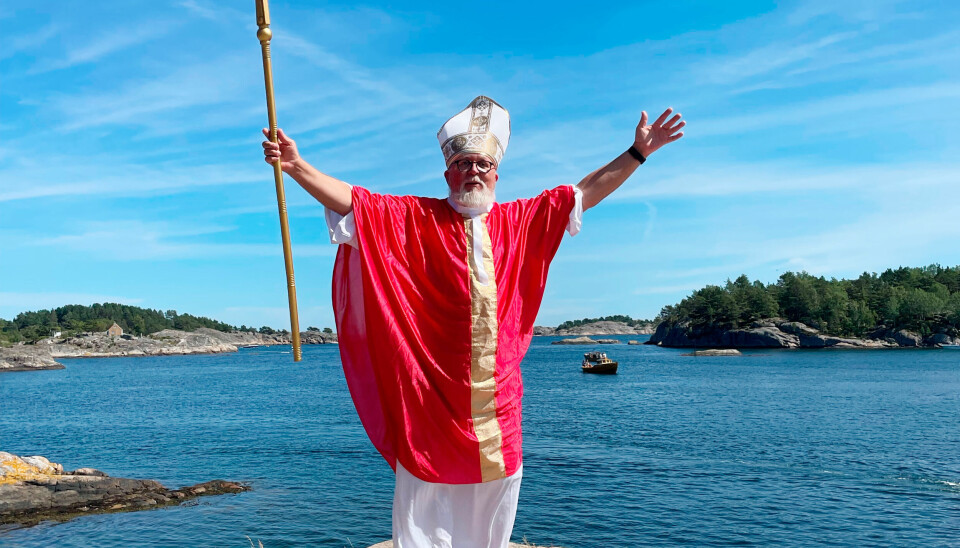 «Paven» var også med på sjekteracet. «Paven» var også med på sjekteracet.
