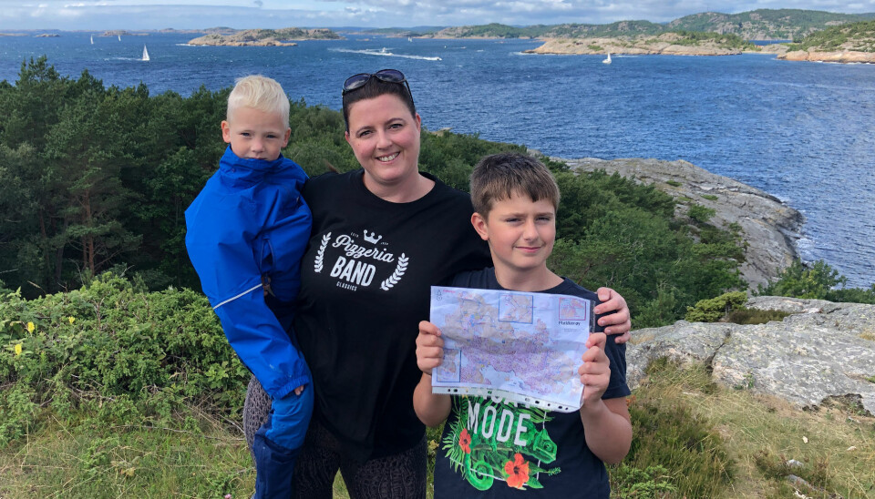 Karin Bjørndal var primus motor bak turen. Her er hun sammen med sønnen Tobias (t.h.) og Johannes. Karin Bjørndal var primus motor bak turen. Her er hun sammen med sønnen Tobias (t.h.) og Johannes.