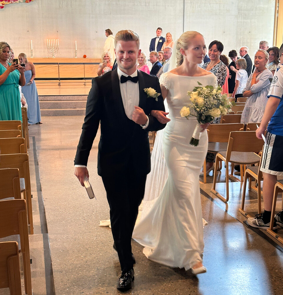 Nathalie Valvik og Marius Kjørvik Johansen i Flekkerøy kirke lørdag ettermiddag.