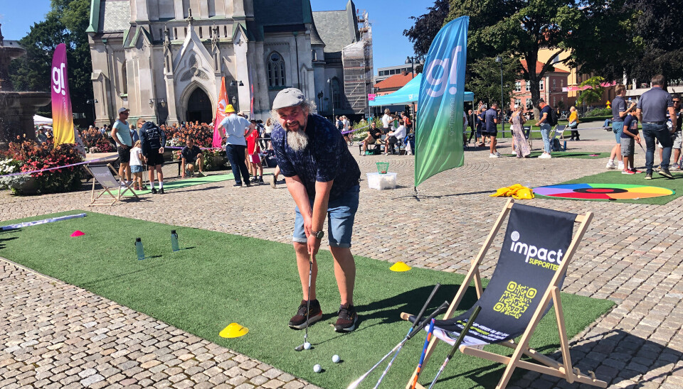 Harald Haraldsen er ansatt i Norges Golfforbund og han er en av musikerne i KØBB. Det ble en lang og gøyal lørdag for hobbyfiskeren.