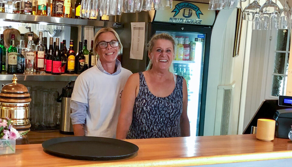 Unni Pettersen og Marianne Fidje er inne i siste fase for Vertshuset Høllen Brygge. Unni Pettersen og Marianne Fidje er inne i siste fase for Vertshuset Høllen Brygge.