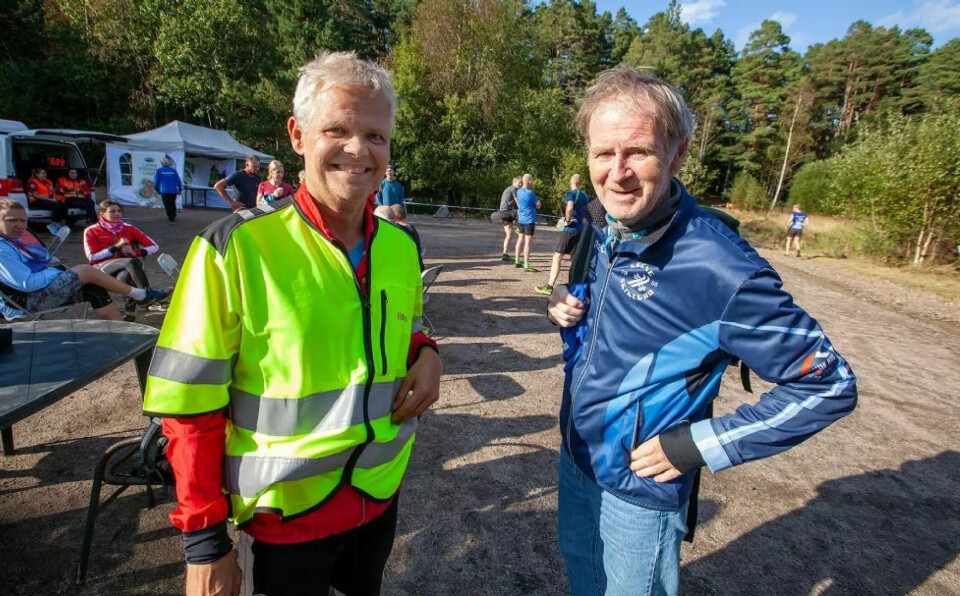 Floke Bredland sammen med Ole Johan Bueklev under et av mange tusen frivillige arbeidsøkter for folkehelsa. Den gang under Terrengkarusellen i Kjellandsmarka.