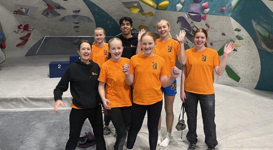 Deltagere fra Søgne Klatreklubb øverst fra venstre: Nicoline Pettersen, Hauk Nicolas Frøysnes (trener), Ida Helene Sangvik Nilsen og Tuva Madeleine Lohne. Nederste rad fra venstre: Elin Håverstad (trener), Marie Håverstad Øya, Emma Louise Karlsen Risan.
