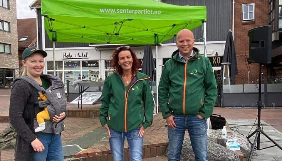 Abusland, Mykjåland og Vedum da de drev valgkamp for Senterpartiet i Søgne