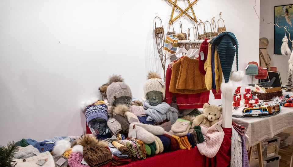 En av de 60 utstillerne på årets julemarked på Søgne gamle prestegård.