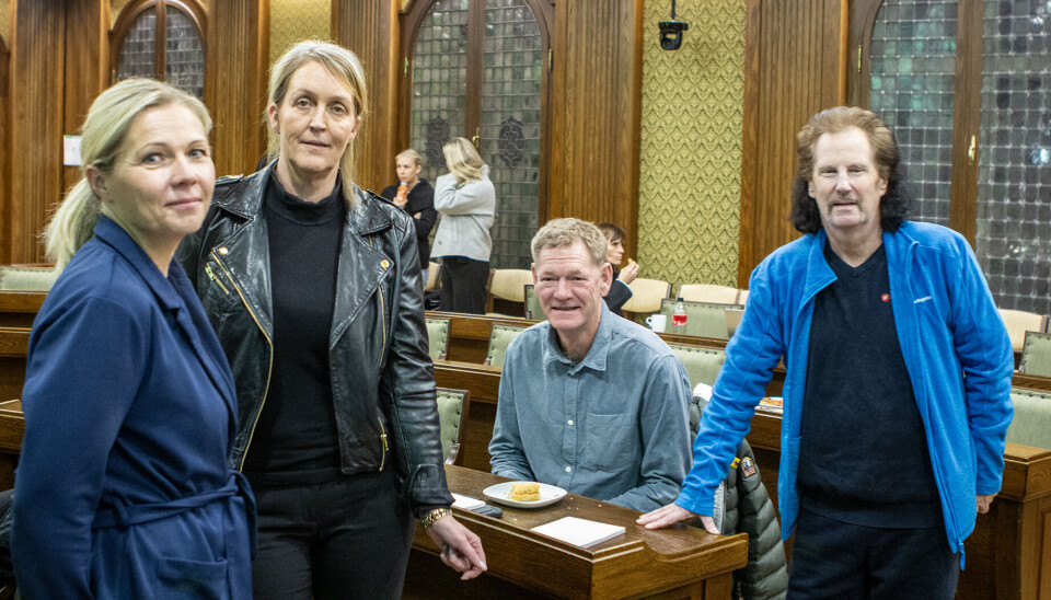 Grethe Alver (H), Heidi Johansen (SV), Kjetil Aasen (H) og Øistein Hatlebakk (FrP) er politikere i oppvekstutvalget, bosatt i Søgne og Songdalen.