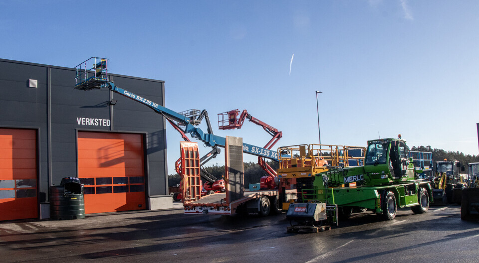 Gravemaskiner opp til 30 tonn og lifter opp til 50 meter er blant utleieproduktene som tilbys.