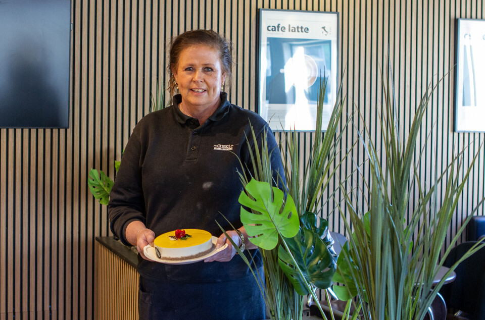 Lillian Kristiansen og resten av betjeningen ved Søgne konditori inviterer til nyoppussede lokaler