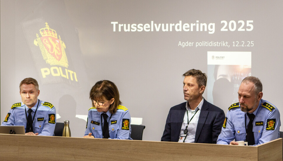 Agder politidistrikt la i formiddag frem trusselvurderingen for Agder 2025, fra venstre: Terje Kaddeberg Skaar (leder av felles enhet for påtale), Kjerstin Askholt (politimester), Knut Aurebekk (leder for PST i Agder) og Torgeir Winsnes (leder for seksjon for etterretning)