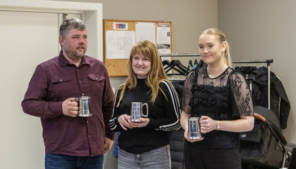 Familie med seier i ulike grener internt i skytterlaget ble også hedret under arrangementet, fra venstre: Tor Harald Lund, Mette Elisabeth Finnestad og Caroline Finnestad Lund