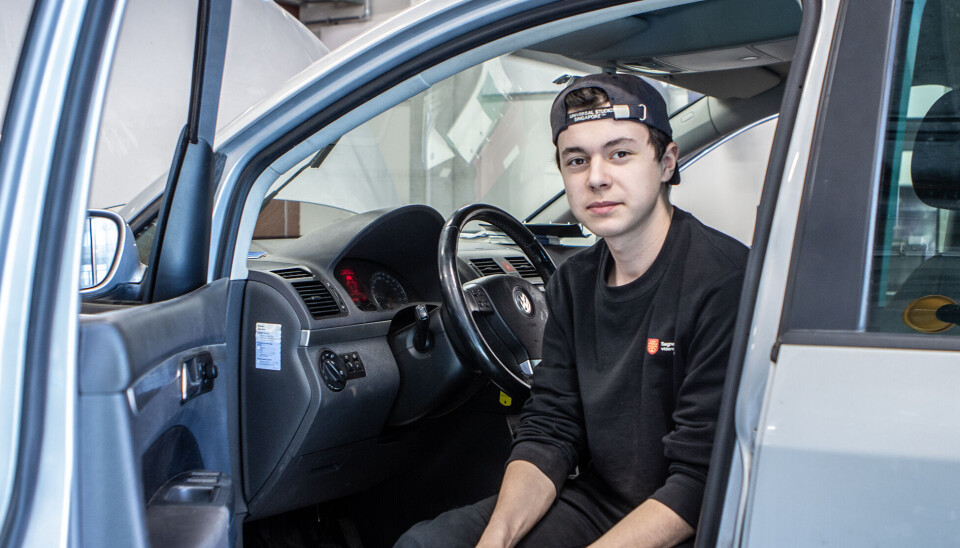 Victor Borø tror flere velger yrkesfag ettersom mange ungdommer ønsker mindre teori på videregående skole.