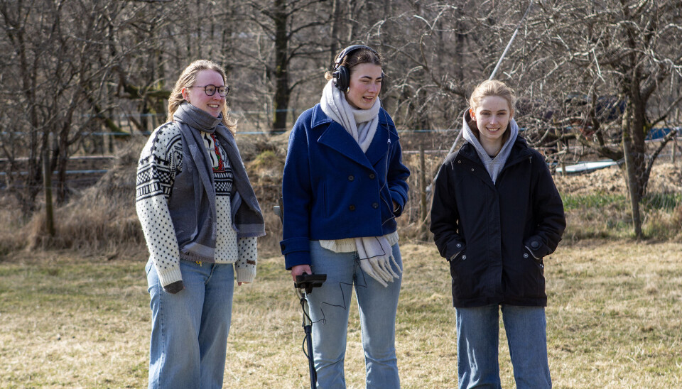 Hege, Emma og Emily på skattejakt
