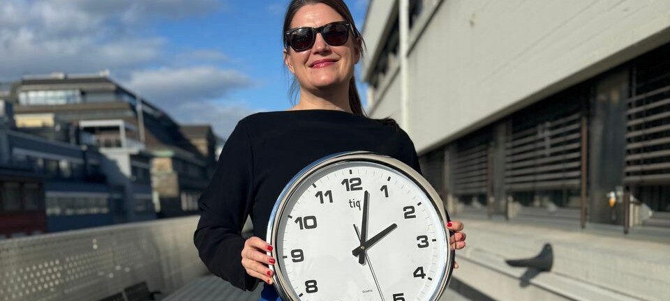Husk å stille klokken