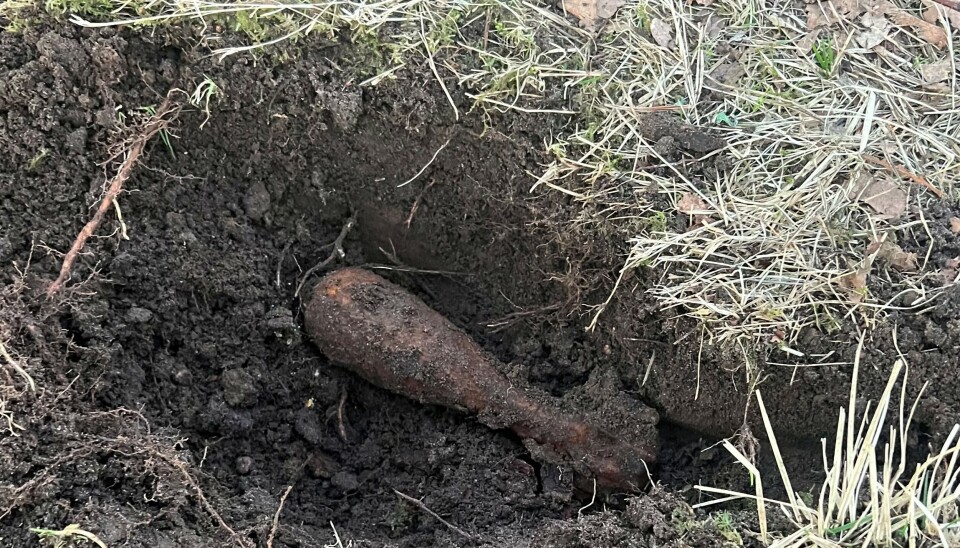 En tysk bombekastergranat ble funnet i området ned mot elven ved Linnegrøvan søndag kveld