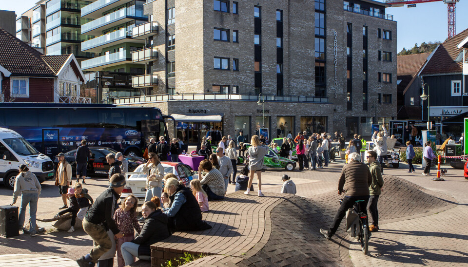 Det var jevn tilstrømming av skuelystne gjennom hele ettermiddagen