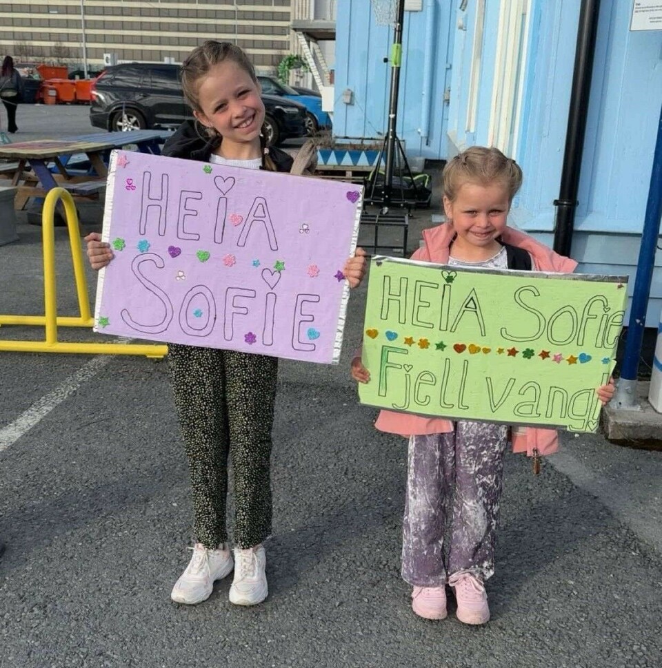 Isabell og Adine Isaksen