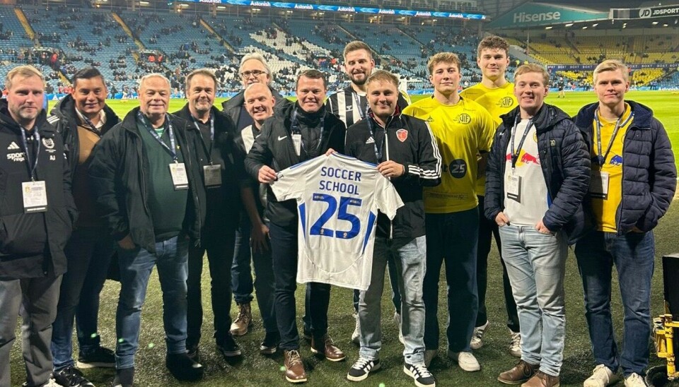 Rett før påske arrangerte CIFA en tur til Leeds der inviterte klubber fikk oppleve klubben på nært hold