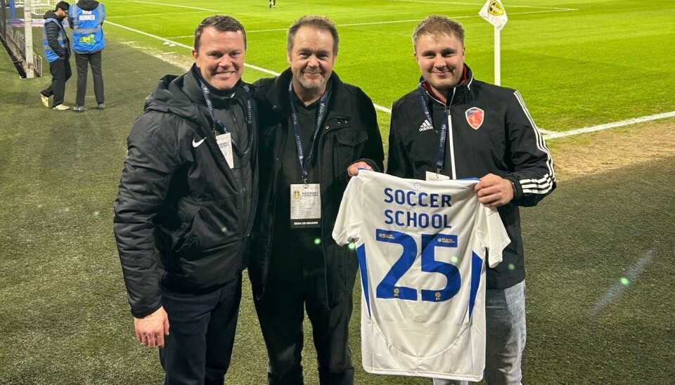 Fra venstre: Laurie Griffin leder et akademi i England og samarbeider tett med Brent Wood og Eliot Wood i CIFA.