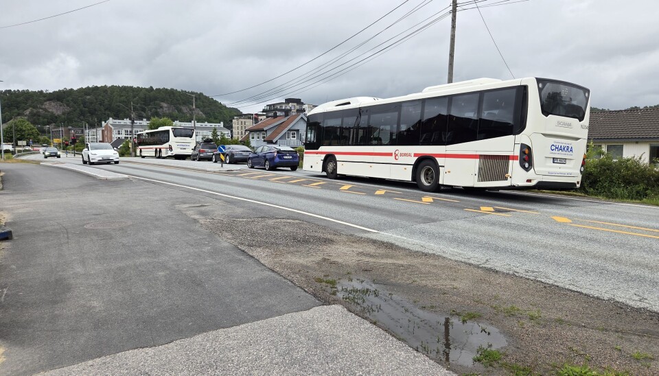 Den fremste bussen har fått tekniske problemer