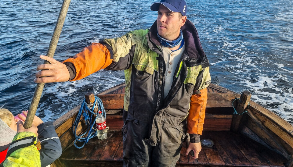 Kristoffer Borøy på tur med sjekta som skal under hammeren lørdag 12. juli.